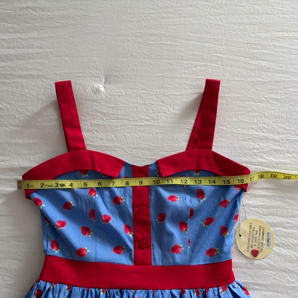 NWT! Lindy Bop Imelda Dress in Blue Strawberries XS - Picture 6 of 9